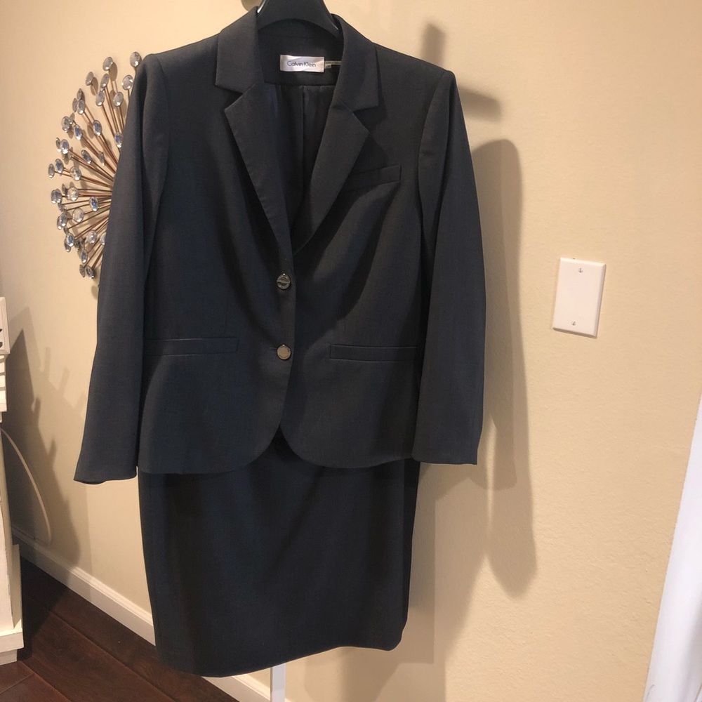 Wonderful for Work Suit! Blazer 14W, Skirt 16W
